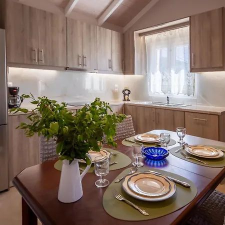 Holiday home Irida *