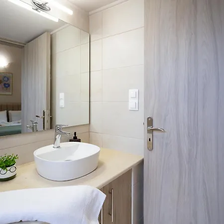 Holiday home Irida
